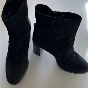 Aquatalia Black Heeled Boots